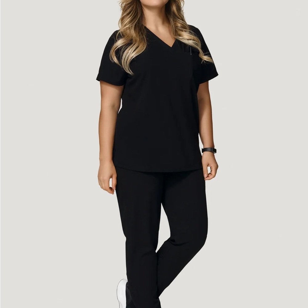 Mandal Scrub 6 Pocket Top- black 3xl